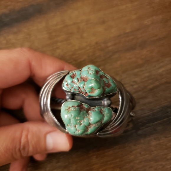 Vintage Sterling Silver Turquoise Cuff Bracelet - Picture 14 of 15